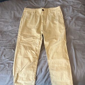 American Eagle Khaki Pants size 29x32